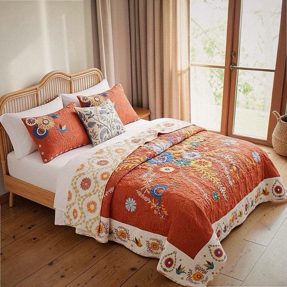 NEW Anthropologie Queen / King Reversible Boho Quilt Bedspread Bedding Sham Set